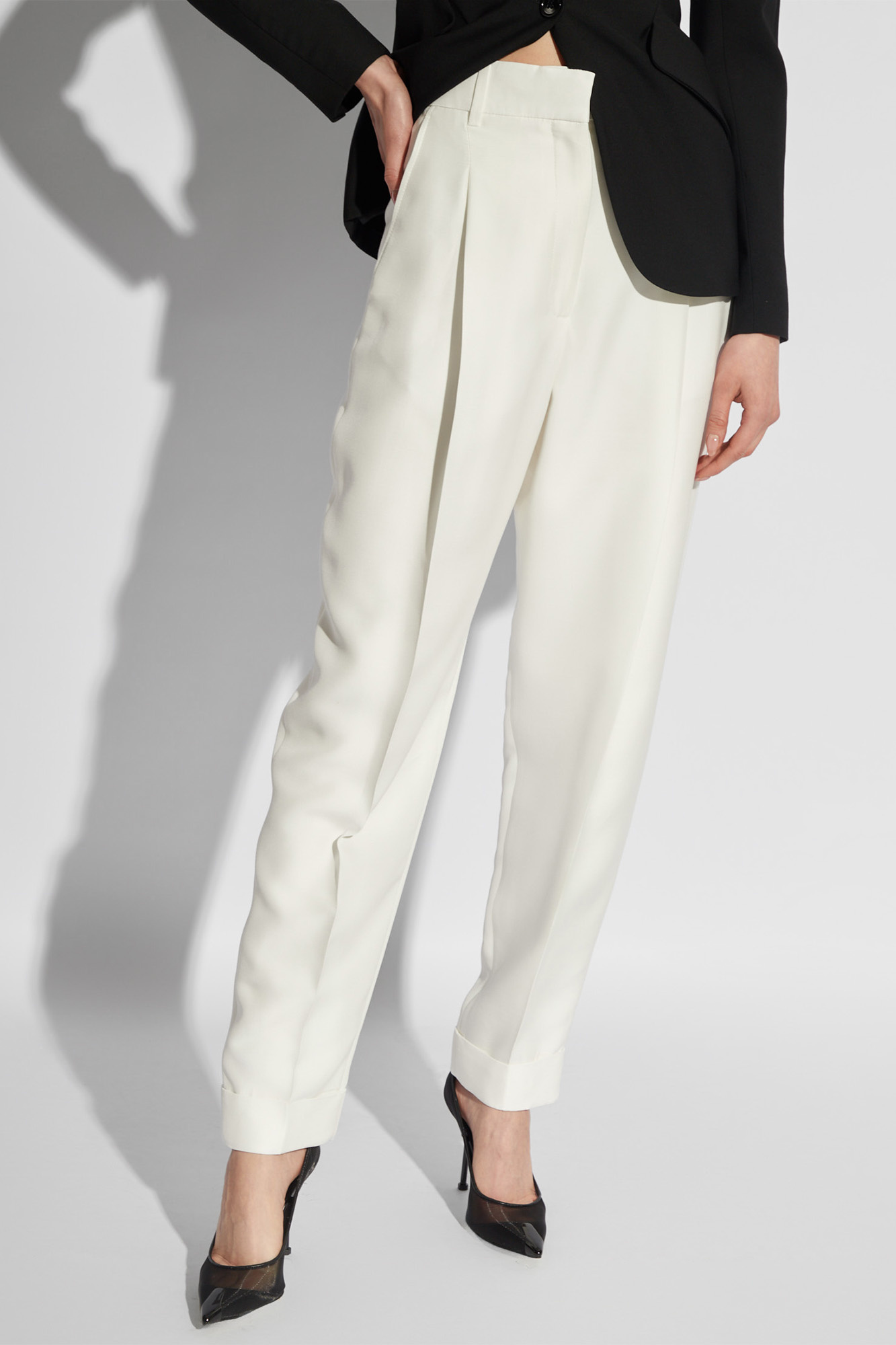 【関税込み】alexander mcqueen Pants with front pleats Alexander McQueen Pleat-front Trousers | italist